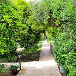 Three Islands Bed & Breakfast