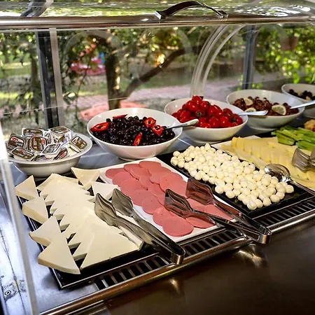 Three Islands Bed & Breakfast 3*