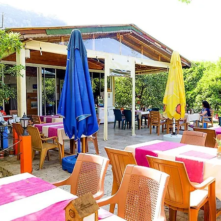 Bed and breakfast Three Islands