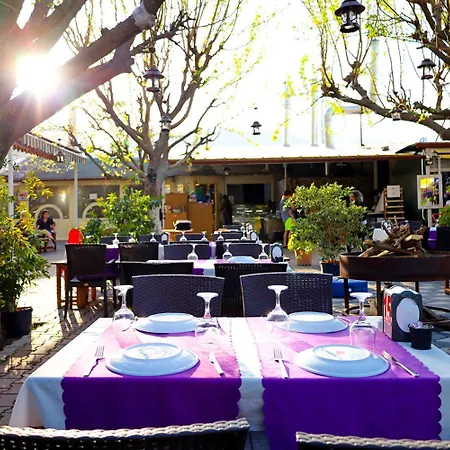 Three Islands Bed and breakfast